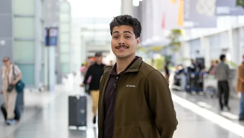 headshot of Rodrigo Lamas